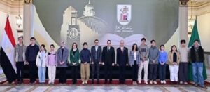 جامعة القاهرة تنظم مدرسة شتوية في الآثار لطلاب جامعة شنغهاي جياو تونج الصينية وتعزز شراكاتها الأكاديمية الدولية