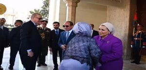 الرئيس “السيسي” يستقبل نظيره التركي في قصر الاتحادية لإجراء مباحثات قمة
