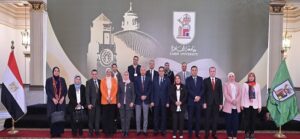 جامعة القاهرة برئاسة الدكتور “محمد سامي عبدالصادق” تواصل مسيرتها نحو الاعتماد المؤسسي والبرامجي
