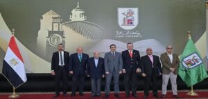 بروتوكول تعاون بين جامعة القاهرة وجمعية إنسان للتنمية الصحية والمجتمعية وإطلاق 50قافلة طبية للكشف على الأطفال في المناطق الأكثر احتياجًا