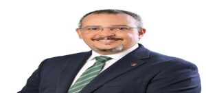 قصر العيني ينجح في إنقاذ قلب طفل من “ورم قلبي نادر” شديد الخطورة دون المساس بصمام القلب