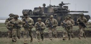 الولايات المتحدة تنشر آلاف الجنود الإضافيين في الشرق الأوسط