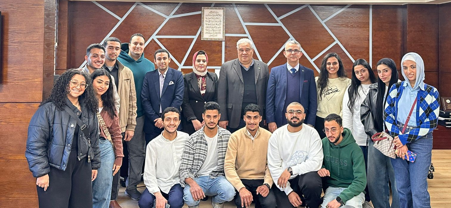 جامعة برج العرب التكنولوجية تهنئ طلابها الفائزين بمنحة Afriكتب can Skills 4 Germany وتؤكد دعمها الكامل لتمكينهم دوليًا