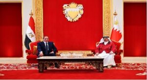 الرئيس السيسى وملك البحرين يبحثان احتواء التوتر وتكريس مفهوم الأمن العربى الجماعى