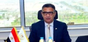 وزير التموين يوجه بالالتزام بمواعيد عمل المنافذ لاستمرار صرف منحة الدعم الإضافي