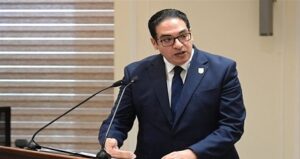 الدكتور “محمد سامي عبد الصادق” رئيس جامعة القاهرة.. نمتلك خبرات قادرة على الإسهام في الابتكار والبحث والتطوير