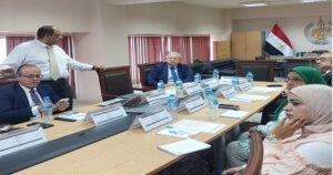 مجلس إدارة نادي جامعة حلوان يعقد جلسته رقم (24) لاستعراض إنجازات النشاط الرياضي وتطوير الخدمات الإدارية