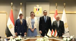 وزير الشباب والرياضة يشهد توقيع مذكرة تفاهم بين اللجنة البارالمبية المصرية والمجرية