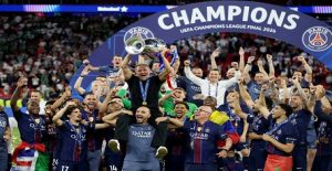 نادي باريس سان جيرمان الفرنسي يقهر آرسنال ويحافظ على لقب دوري أبطال أوروبا