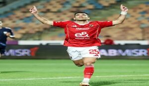 الأهلي يهزم إنبي بثلاثية نظيفة قبل الجولة الأخيرة من بطولة الدوري