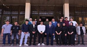 فريق طلابي بكلية التخطيط الإقليمي والعمراني بجامعة القاهرة ينفذ مشروعًا مبتكرًا