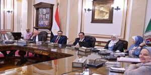 رئيس جامعة القاهرة يترأس اجتماع تفعيل مكتب النزاهة العلمية وتعزيز كفاءة عمل لجان أخلاقيات البحث العلمي