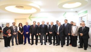 وزير التعليم العالي ورئيس جامعة القاهرة يفتتحان ويتفقدان مشروعات طبية بقصر العيني