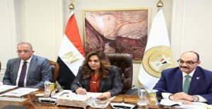 اللجنة العليا للقيادات بوزارة التنمية المحلية والبيئة تواصل المقابلات الشخصية للمتقدمين للوظائف القيادية بالوزارة