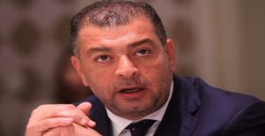 حبس عضو مجلس إدارة نادي الزمالك “هاني شكري” 6 أشهر بتهمة سب جماهير الأهلي والإساءة إليهم