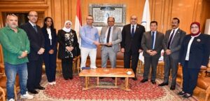 رئيس جامعة العاصمة يستقبل رئيس جامعة جدانسك للتربية البدنية والرياضة ببولندا لبحث آفاق التعاون الأكاديمي والبحثي المشترك