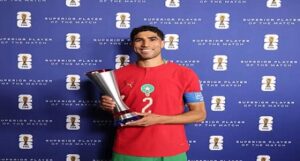نجم منتخب المغرب “أشرف حكيمي” يحصد جائزة أفضل لاعب في مباراة المغرب وهايتي