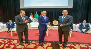 كلية طب قصر العيني جامعة القاهرة تنظم يوماً تعريفياً شاملاً للبحوث الطبية بالتعاون مع مركز البحوث الطبية والطب التجديدي