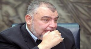 عجائب عبد القدوس .. جدتي وأول امرأة تحكم إيطاليا !!!