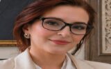 مريم عرجون تكتب .. الذكاء الاصطناعي في الجزائر: فرصةٌ تاريخية أم قطارٌ قد يفوتنا؟