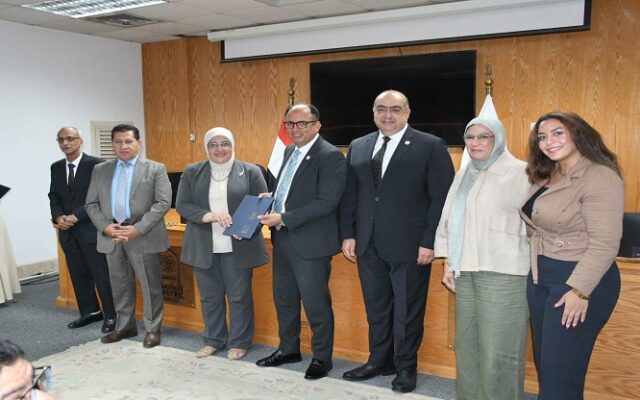 أوائل حقوق جامعة العاصمة داخل محكمة حلوان.. تدريب ميداني يربط الدراسة بالتطبيق ويؤهل جيلًا جديدًا من القانونيين