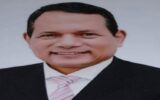 عميد طب قصر العيني يهنئ الدكتور إبراهيم عبد العاطي بتعيينه رئيسًا لصندوق التأمين ضد الأخطاء الطبية