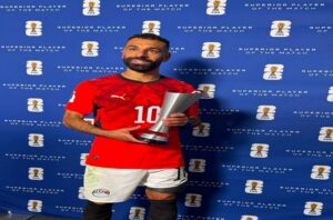 محمد صلاح رجل مباراة مصر وأستراليا.. قائد الفراعنة يتوج بجائزة الأفضل بعد التأهل التاريخي لدور الـ16