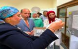 طب قصر العيني بجامعة القاهرة يُدشن عصر الطب الدقيق.. استحداث خدمة التشخيص الجزيئي الموجه بأحدث تقنيات التحليل الجيني