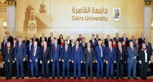 جامعة القاهرة تمنح أوائل الثانوية العامة منحًا دراسية كاملة.. دعم مستمر لاستقطاب المتفوقين