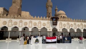 طلاب الفرع الدولي وجامعة القاهرة الأهلية يكتشفون كنوز القاهرة التاريخية ضمن مبادرة «اعرف بلدك»