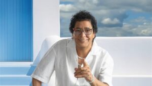 الكينج محمد منير يفاجئ جمهوره بطرح كليب «يسألوا عنك».. عودة جديدة بصوت أسطورة الغناء