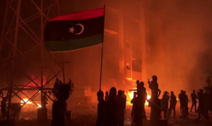ليبيا في الظلام.. انقطاع كهرباء شامل يضرب معظم المدن بعد خروج محطات التوليد عن الخدمة