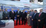 رئيس جامعة القاهرة ورئيس مجلس إدارة «أخبار اليوم» يتفقدان جناح الجامعة بمعرض التعليم العالي