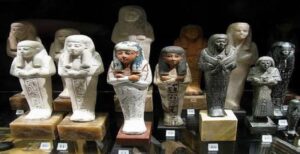 48 قطعة أثرية تعود إلى مصر من الولايات المتحدة.. استعادة جديدة لجزء من التاريخ والهوية
