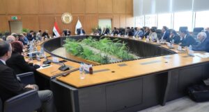 وزير التعليم العالي يوجه بالتوسع في تخصصات الجامعات التكنولوجية وربطها باحتياجات سوق العمل